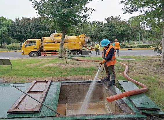 叉河镇化油池清理